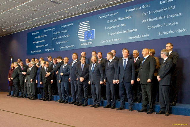 Trattati di Roma, nella capitale i leader europei: nasce l’Ue a più velocità Trattati di Roma, nella capitale i leader europei: nasce l’Ue a più velocità