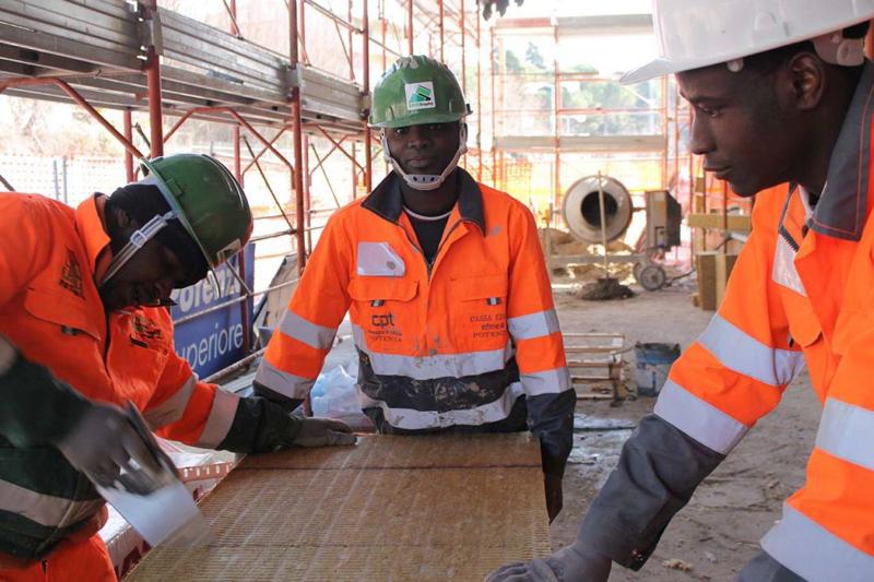 FS Italiane, le stazioni “impresenziate” rivivono come spazi di uso sociale FS Italiane, le stazioni “impresenziate” rivivono come spazi di uso sociale