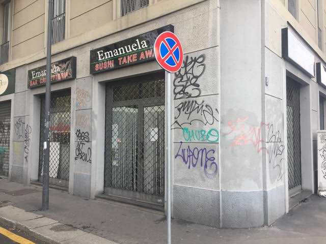 Sushi? Chiuso per ristrutturazione. In attesa degli imam del web Sushi? Chiuso per ristrutturazione. In attesa degli imam del web