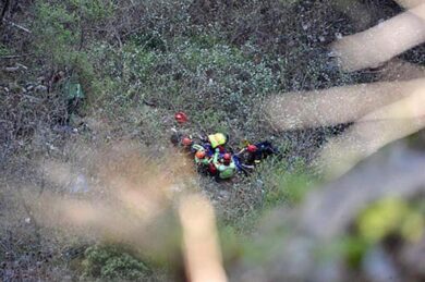 Trento, l’sms alla moglie dopo aver ucciso i figli: “Stai tranquilla”