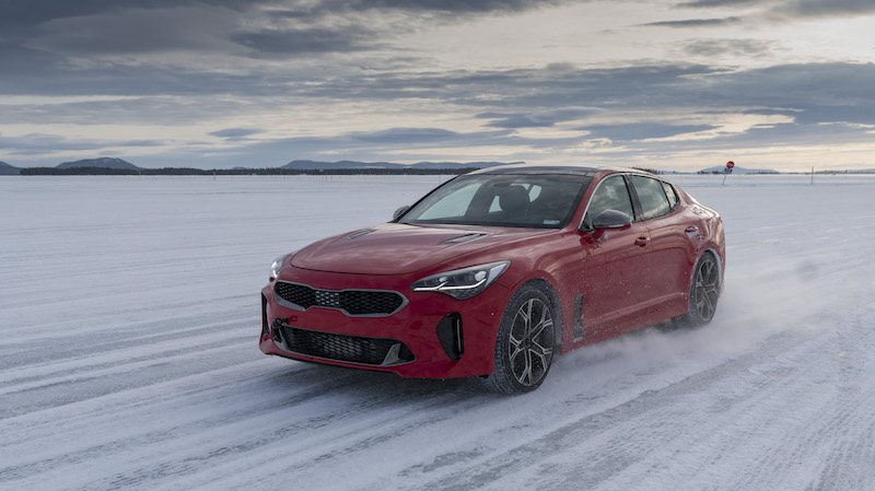 Kia Stinger:ultimi test al Circolo Polare Artico