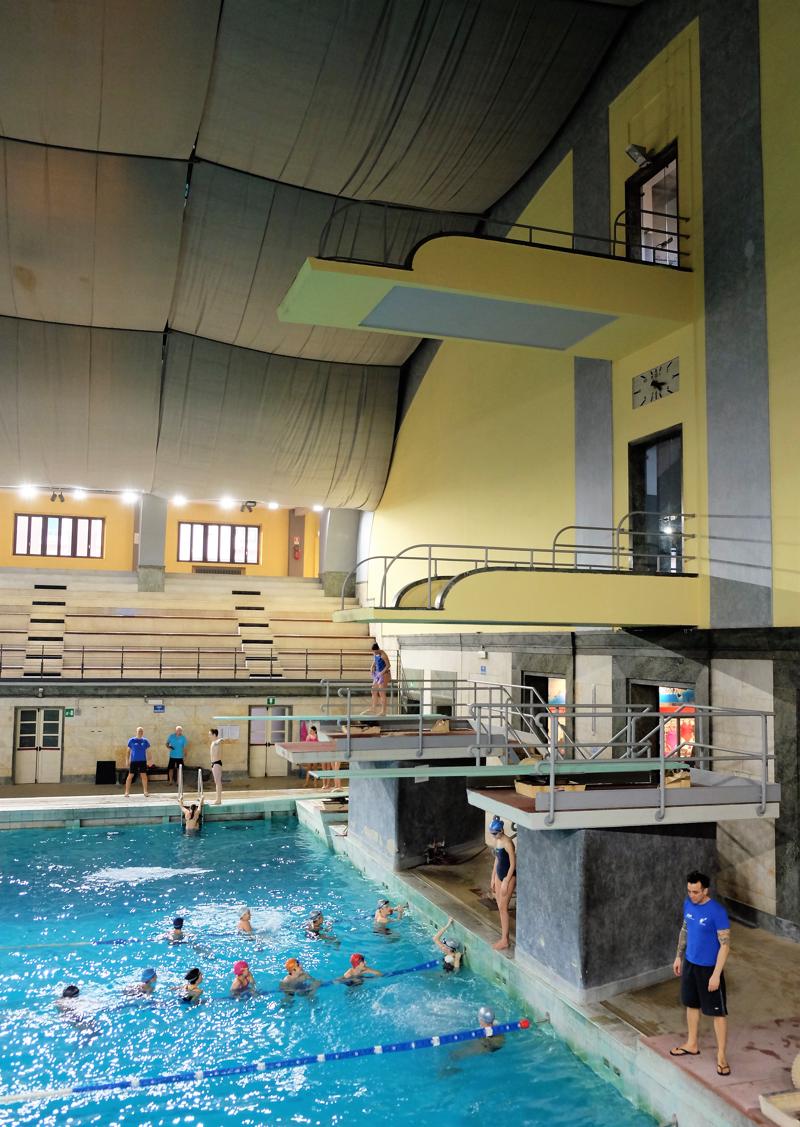 La Cozzi, com’era e come è. La storia dietro la piscina storica di Milano