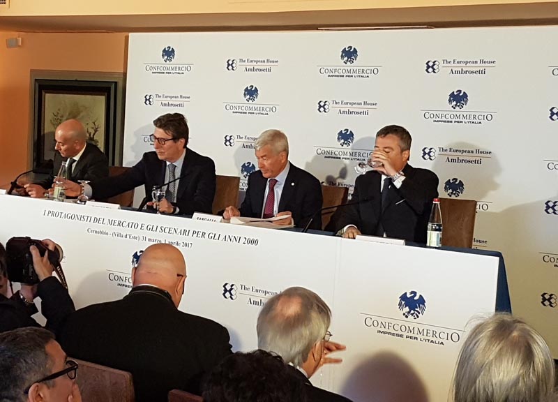 Galleria foto 'Forum di Cernobbio Confcommercio, Sangalli: il Paese è di fronte a un bivio' - foto 1