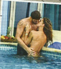 Belen e Iannone, tapiro Striscia la Notizia dopo vacanze hot di Belen Iannone Belen e Iannone, tapiro Striscia la Notizia dopo vacanze hot di Belen Iannone