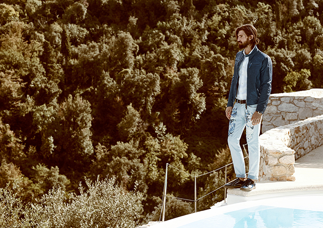 Moda, l’uomo trendy segue la casualità informale e rilassata Moda, l’uomo trendy segue la casualità informale e rilassata