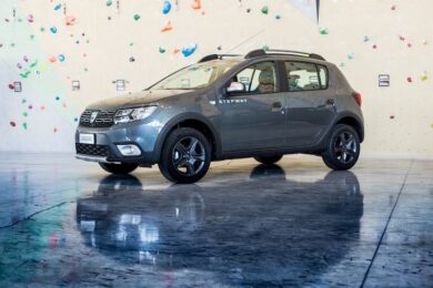 Dacia presenta la nuova serie speciale Brave