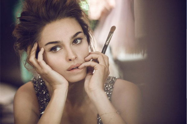 Kasia Smutniak diventa uomo e Favino donna. L’altra metà del cielo Kasia Smutniak diventa uomo e Favino donna. L’altra metà del cielo