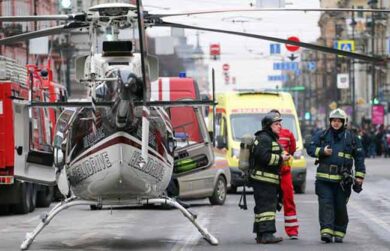 Ucraina, attacco su San Pietroburgo all’apertura della “Davos russa”. Drone contro un autobus
