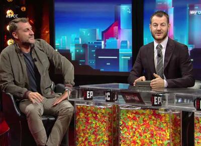 Vieri da Cattelan: “Questa mi frustava, con quest’altra dovevo starci 4 ore” Vieri da Cattelan: “Questa mi frustava, con quest’altra dovevo starci 4 ore”