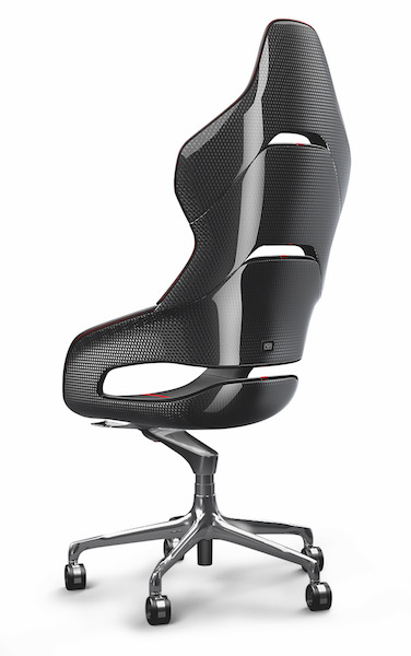 Dall’ incontro fra Ferrari e Poltrone Frau nasce Cockpit Dall’ incontro fra Ferrari e Poltrone Frau nasce Cockpit