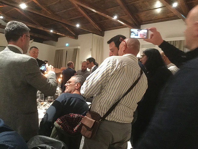 Centrodestra: Salvini tagli con Berlusconi per guadagnare la leadership