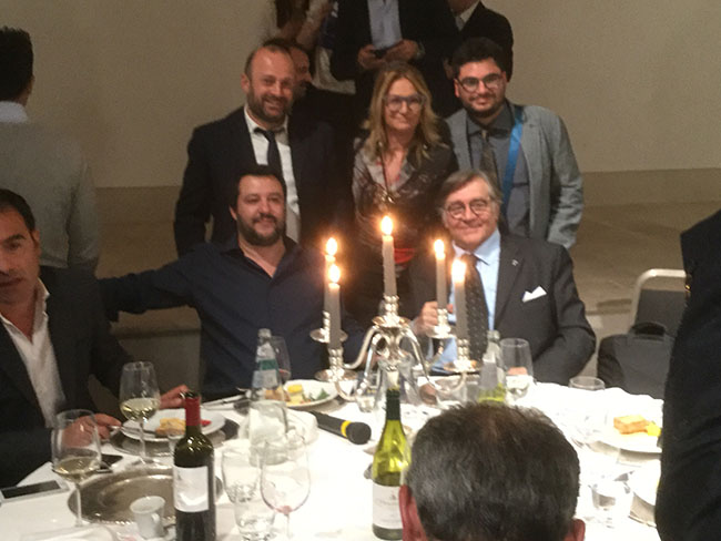 Salvini alla conquista di Bari e della Puglia Salvini alla conquista di Bari e della Puglia