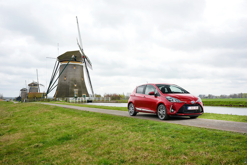Nuova Toyota Yaris: Tecnologia Full Hybrid e sicurezza attiva di serie Nuova Toyota Yaris: Tecnologia Full Hybrid e sicurezza attiva di serie