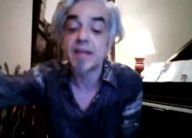 Amici, Morgan accusa la De Filippi: “Una strega. Ragazzi schiavizzati”. Video