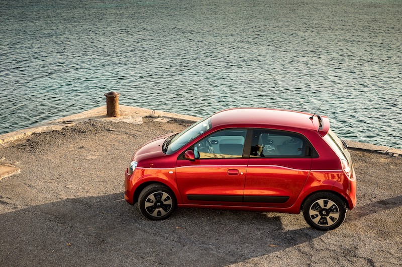 Renault Twingo MY 2017 : arriva l’EDC anche sul modello SCe 69 Renault Twingo MY 2017 : arriva l’EDC anche sul modello SCe 69