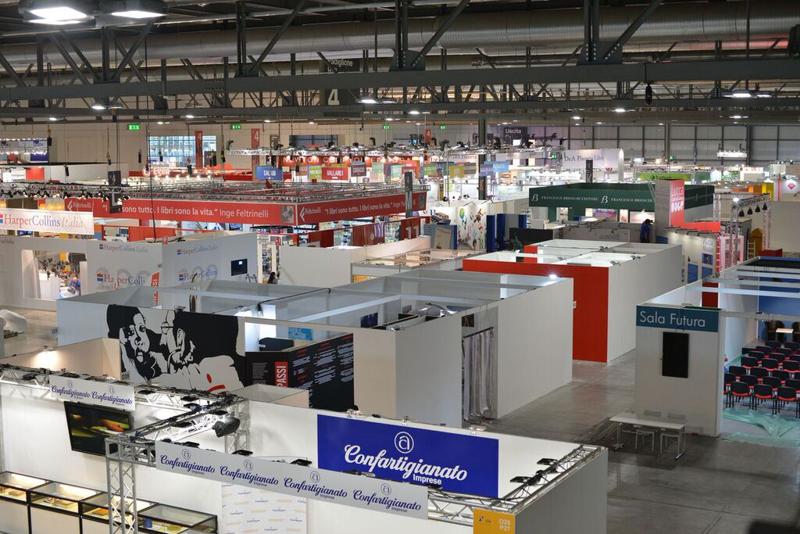 Milano pronta per ‘Tempo di libri’. L’anteprima degli allestimenti. GALLERY Milano pronta per ‘Tempo di libri’. L’anteprima degli allestimenti. GALLERY