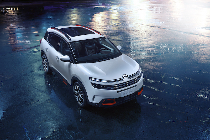 Shanghai 2017: Citroen presenta la nuova C5 Aircross Shanghai 2017: Citroen presenta la nuova C5 Aircross