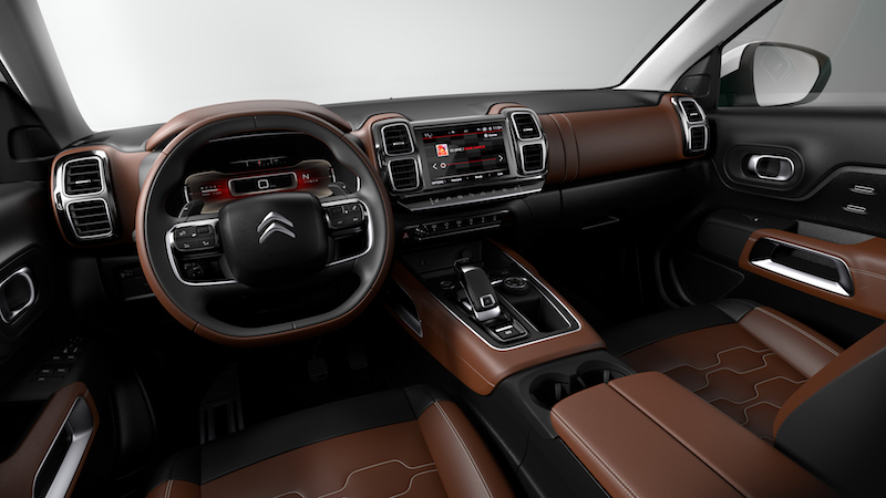 Shanghai 2017: Citroen presenta la nuova C5 Aircross Shanghai 2017: Citroen presenta la nuova C5 Aircross