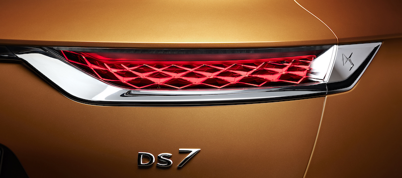 Anteprima della DS 7 Crossback al Salone di Shanghai 2017 Anteprima della DS 7 Crossback al Salone di Shanghai 2017