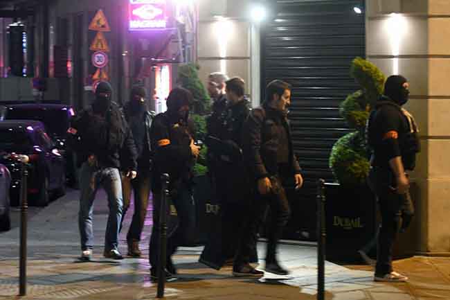 Attentato Parigi, il killer fermato a febbraio. Ecco chi è l’agente ucciso Attentato Parigi, il killer fermato a febbraio. Ecco chi è l’agente ucciso
