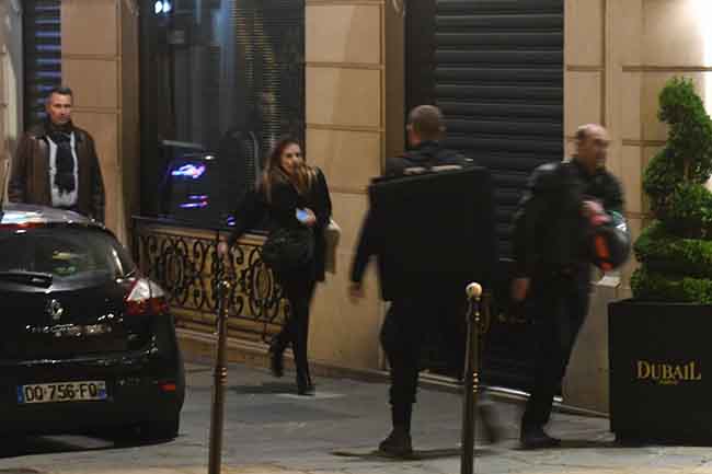 Attentato Parigi, il killer fermato a febbraio. Ecco chi è l’agente ucciso Attentato Parigi, il killer fermato a febbraio. Ecco chi è l’agente ucciso