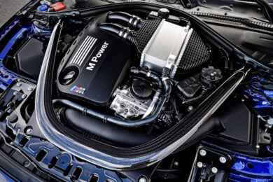 Nuova BMW M4 CS : ridefinisce il concetto di sportiva  stradale