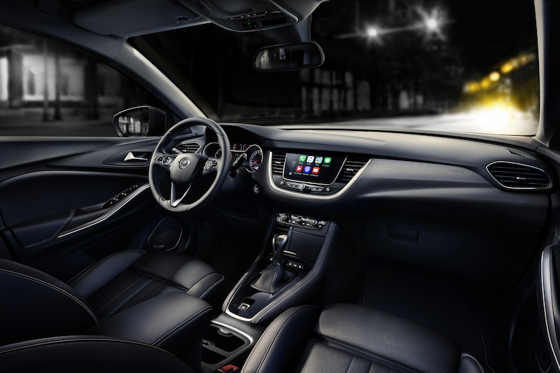 Nuova Opel Grandlad X, il terzo della famiglia X Nuova Opel Grandlad X, il terzo della famiglia X