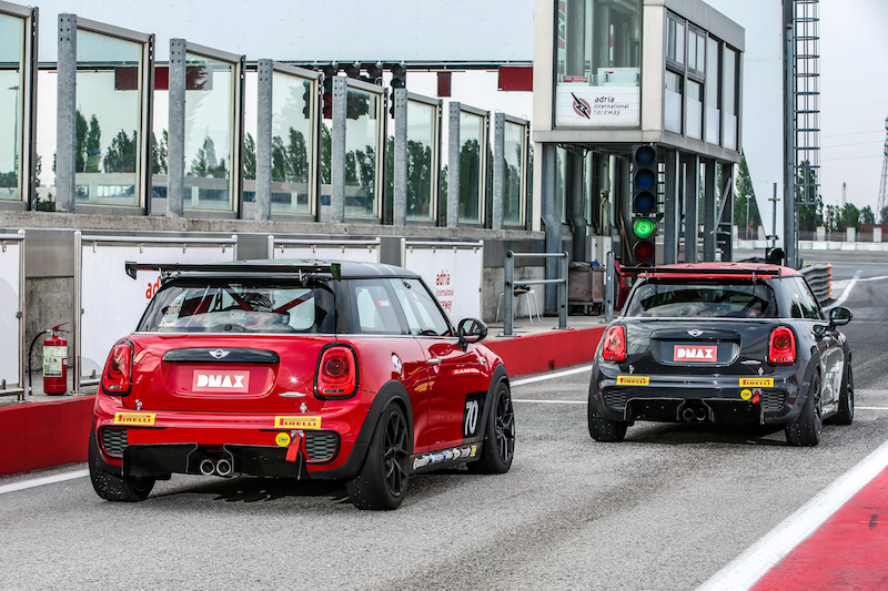 Mini Challenge: si scaldano i motori per la stagione 2017 Mini Challenge: si scaldano i motori per la stagione 2017