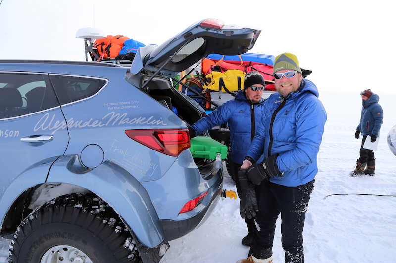 Patrick Bergel a bordo di una Hyundai Santa Fe conquista l’Antartide Patrick Bergel a bordo di una Hyundai Santa Fe conquista l’Antartide