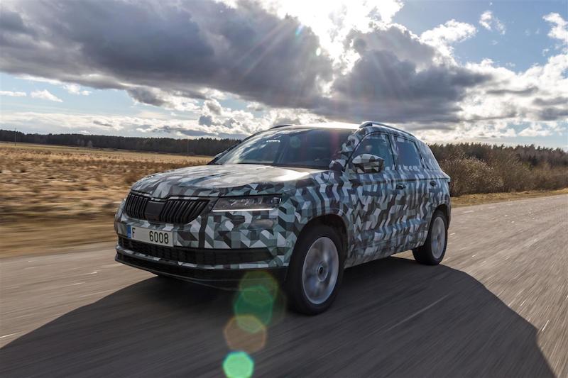 SKODA presenta KAROQ il suv compatto dal design moderno e dinamico