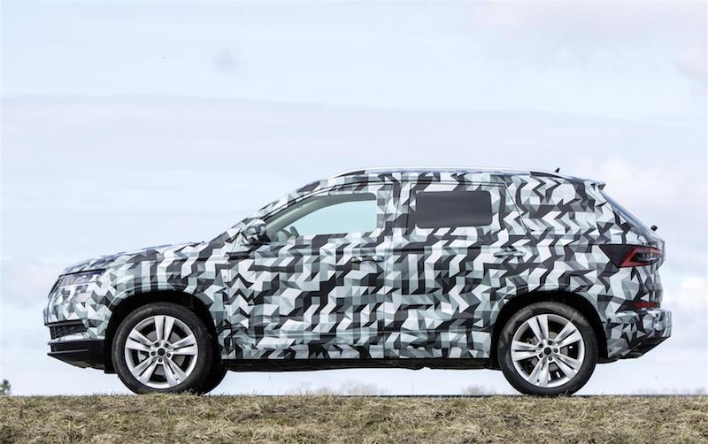 SKODA presenta KAROQ il suv compatto dal design moderno e dinamico