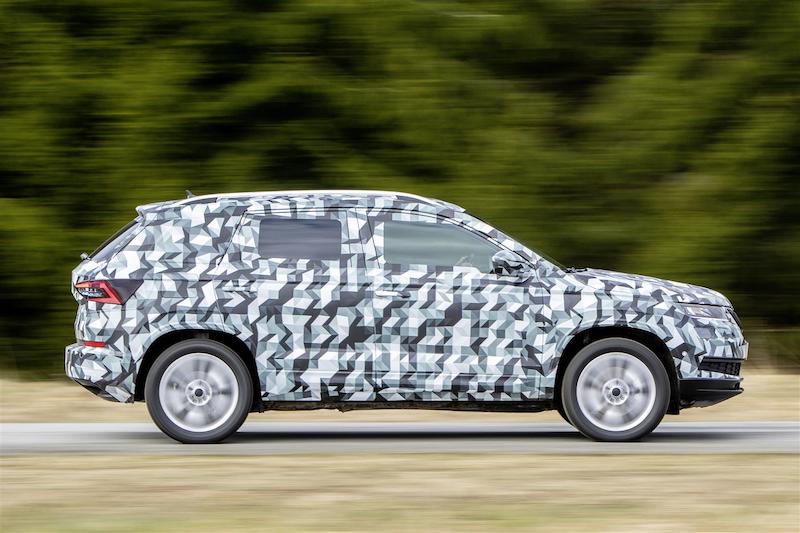 SKODA presenta KAROQ il suv compatto dal design moderno e dinamico