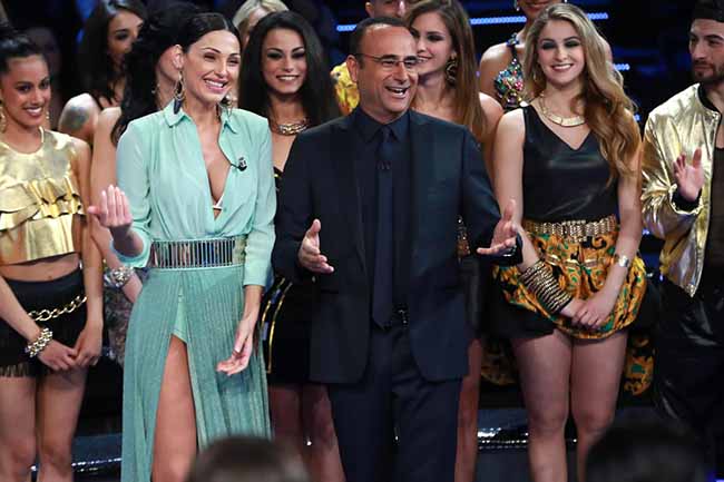 Anna Tatangelo: “Macchè chirurgo plastico, ecco la verità” Anna Tatangelo: “Macchè chirurgo plastico, ecco la verità”
