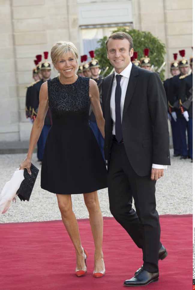 Francia, Macron formalizzerà lo status di première dame per Brigitte Francia, Macron formalizzerà lo status di première dame per Brigitte
