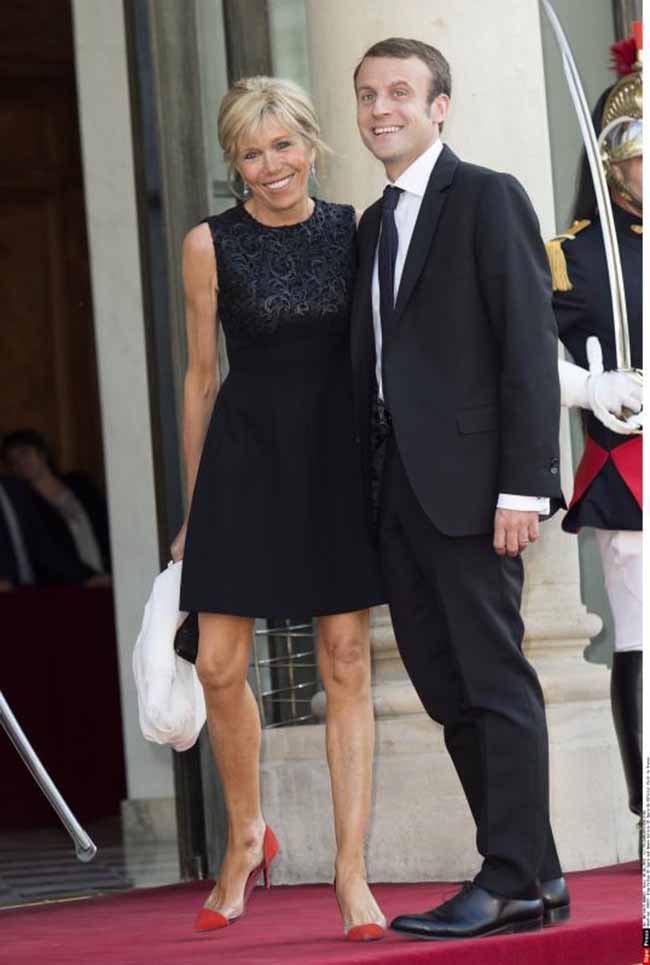 Francia, Macron formalizzerà lo status di première dame per Brigitte Francia, Macron formalizzerà lo status di première dame per Brigitte