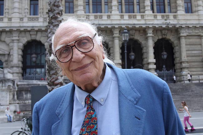 Nasce il Tribunale delle Libertà Marco Pannella, un anno dopo la sua morte Nasce il Tribunale delle Libertà Marco Pannella, un anno dopo la sua morte