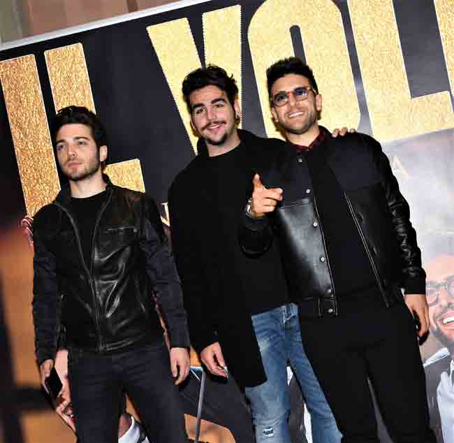 Il volo e lo spettacolo “Notte magica”