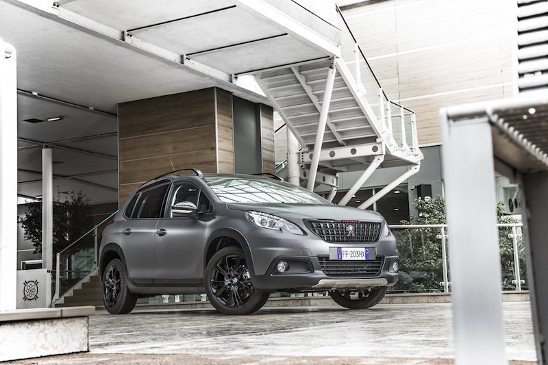 Peugeot SUV 2008 Black Matt e sei alla moda Peugeot SUV 2008 Black Matt e sei alla moda