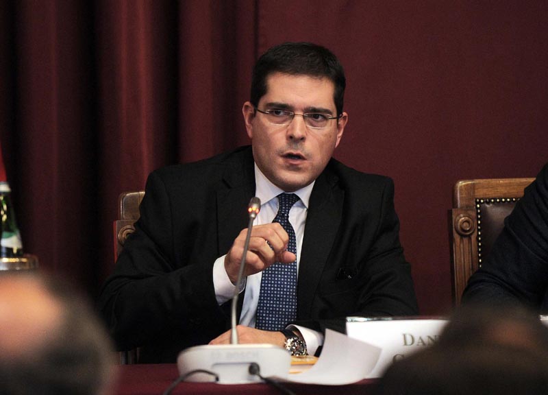 Centrodestra, rabbia dei Fittiani: chiusura, silenzio e ostilità verso di noi Centrodestra, rabbia dei Fittiani: chiusura, silenzio e ostilità verso di noi