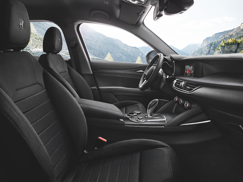 Alfa Romeo Stelvio: nuovo 2.2 Diesel da 180 CV con trazione integrale Q4 Alfa Romeo Stelvio: nuovo 2.2 Diesel da 180 CV con trazione integrale Q4