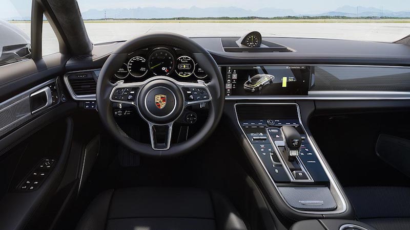 Porsche Panamera Turbo S E-Hybrid : una vera sportiva da 680 CV Porsche Panamera Turbo S E-Hybrid : una vera sportiva da 680 CV