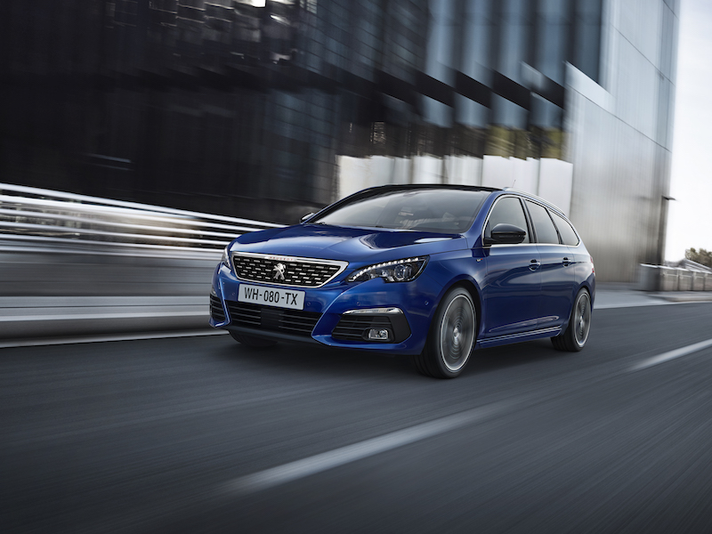 Nuova Peugeot 308: il fascino francese che piace agli italiani Nuova Peugeot 308: il fascino francese che piace agli italiani