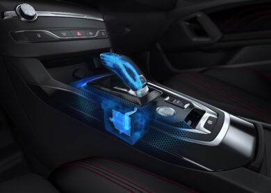 Nuova Peugeot 308: il fascino francese che piace agli italiani