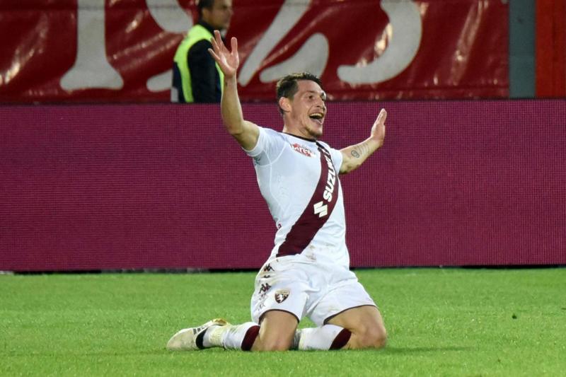 Belotti al Milan, tifosi rossoneri scatenati. #belottialmilan è BELOTTIMANIA Belotti al Milan, tifosi rossoneri scatenati. #belottialmilan è BELOTTIMANIA
