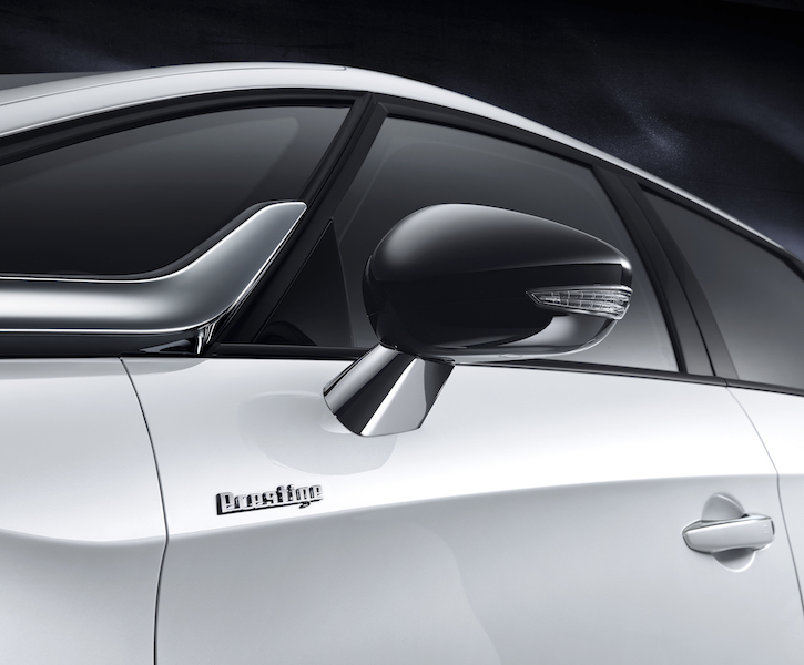 Ds Presenta la DS 5 Prestige per essere esclusivi