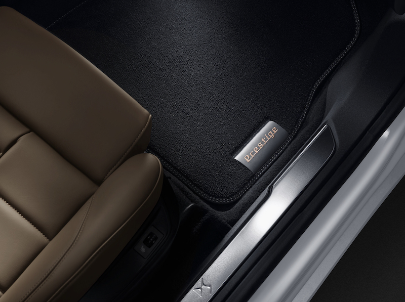 Ds Presenta la DS 5 Prestige per essere esclusivi