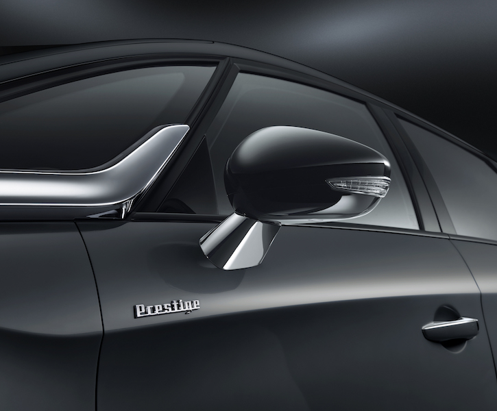 Ds Presenta la DS 5 Prestige per essere esclusivi