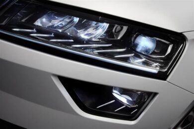 SKODA  svela altri dettagli del suo nuovo SUV compatto KAROQ