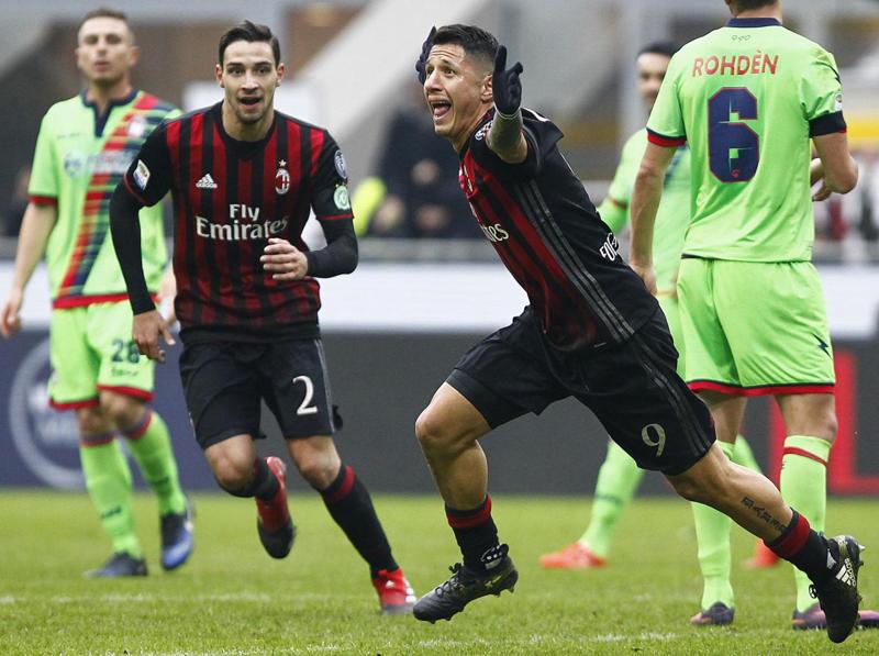 Milan, De Sciglio: lesione all’adduttore. Stagione finita Milan, De Sciglio: lesione all’adduttore. Stagione finita