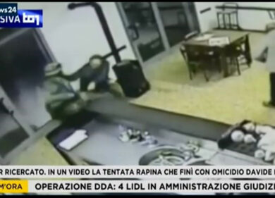 Budrio, così Igor ha ucciso il barista Davide Fabbri. Video